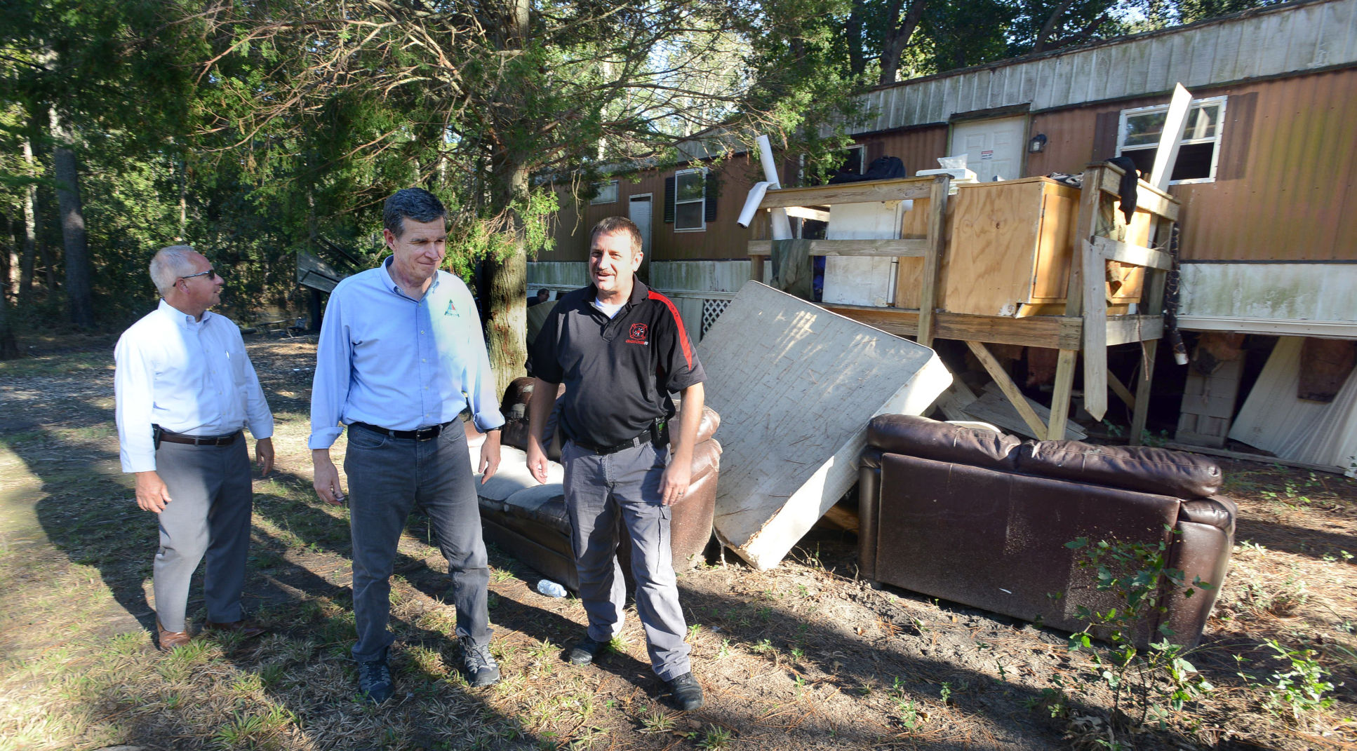Gov Cooper Vass 02.jpg